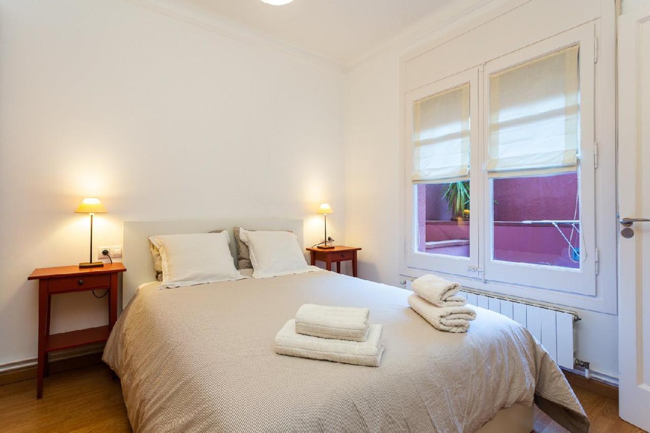 Fantastic Apartment Near Placa Francesc Macia In L'Eixample Esquerra Barcelona Luaran gambar